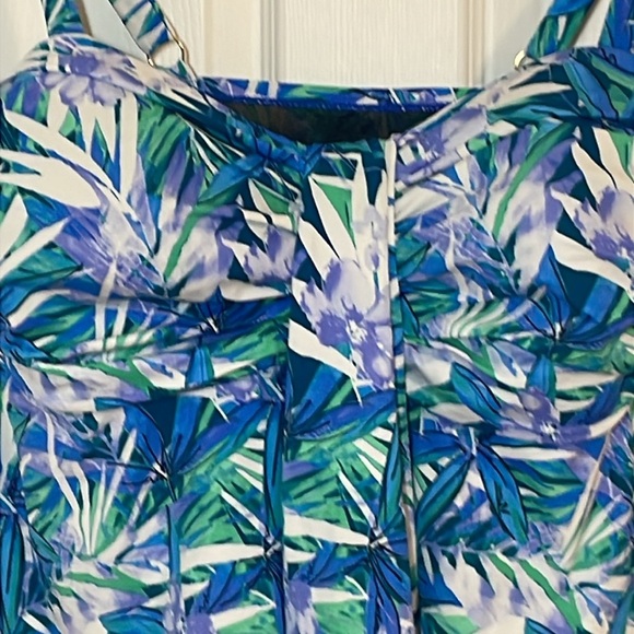 NWOT Shore Fit Tankini Top, Swimsuit, 22W - Picture 2 of 7